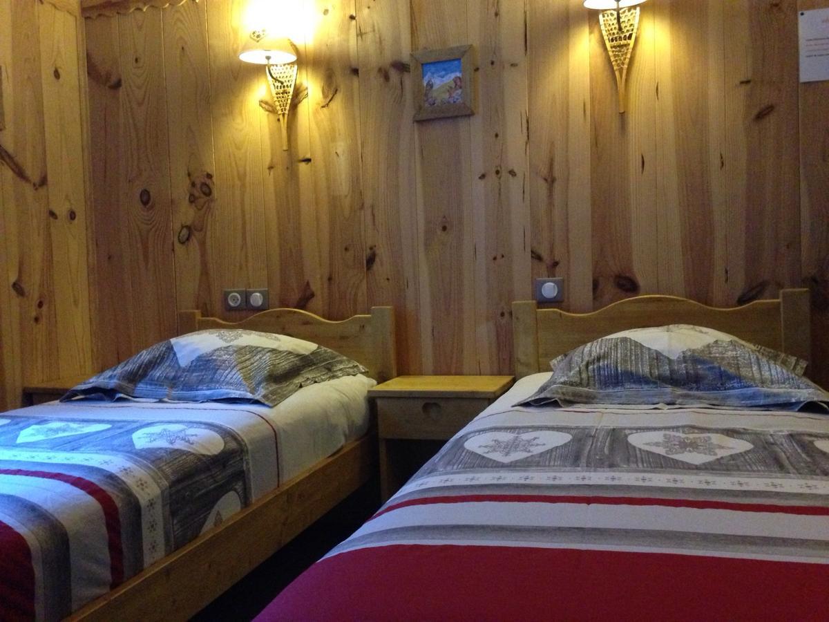 Hotel Quin Te Va Cauterets Bagian luar foto